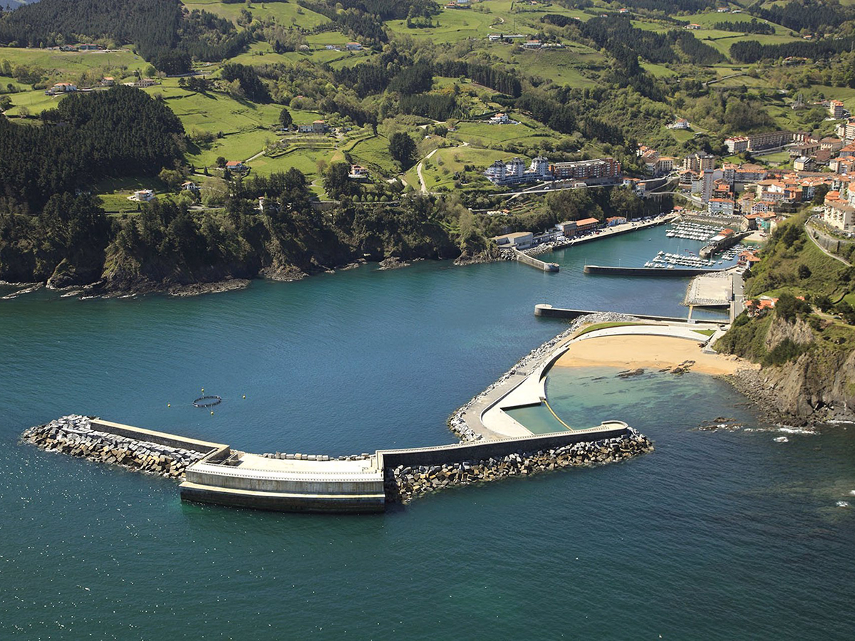 La planta de olas de Mutriku alcanza los 3 millones de kWh de producción eléctrica. FOTO: Gobierno Vasco