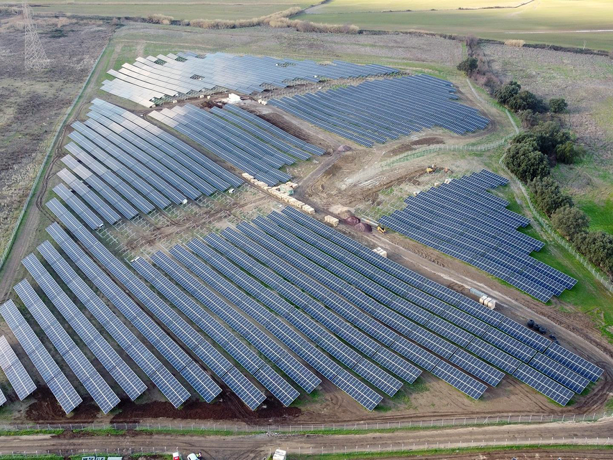 Planta fotovoltaica de Iberdrola en Italia. FOTO: Iberdrola