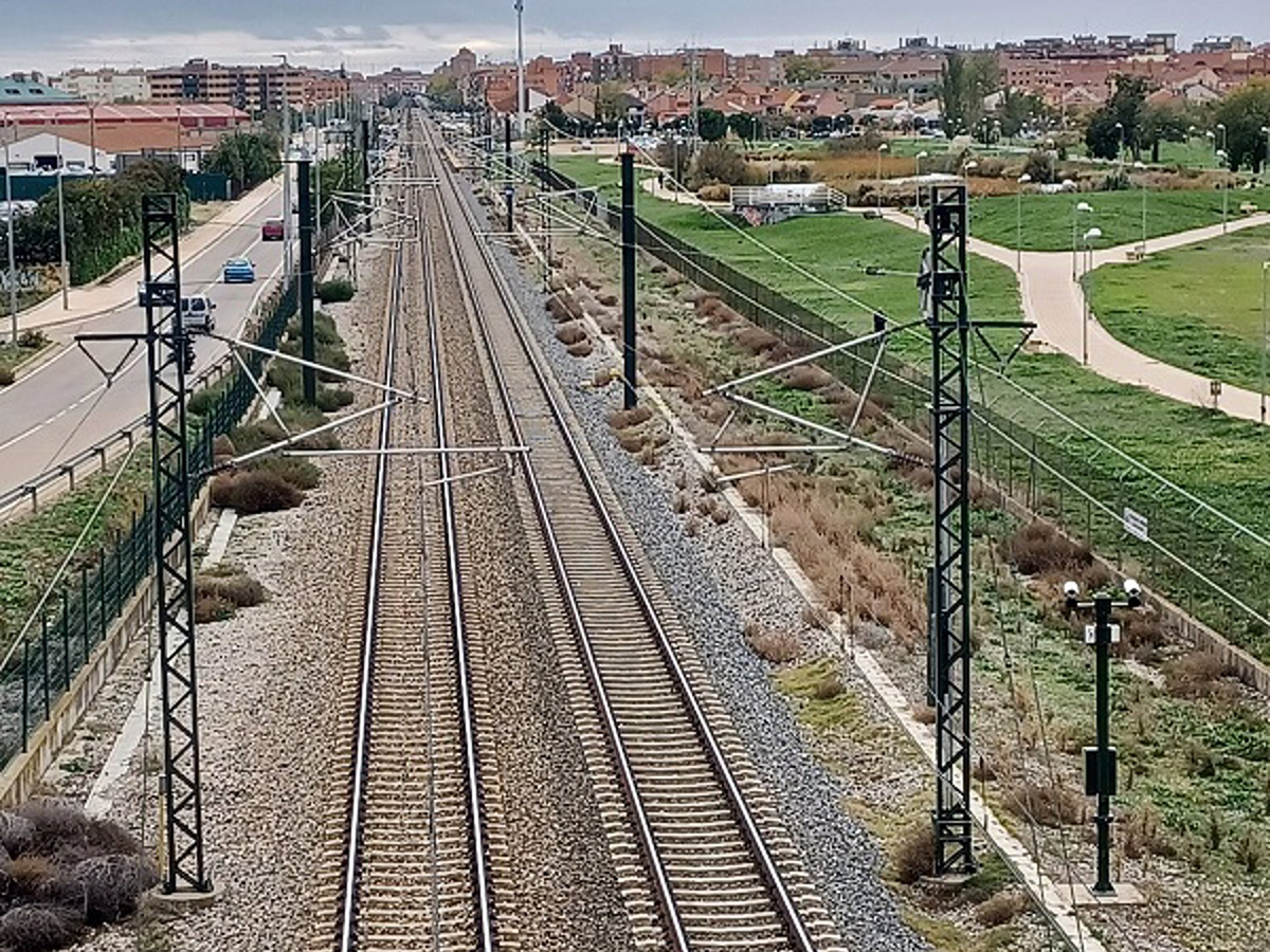 Vista de las vías férreas en Valladolid. FOTO: ADIF AV