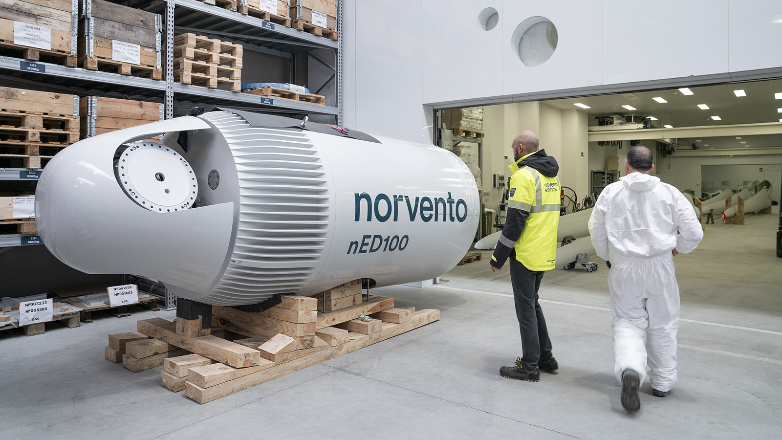 Norvento Enerxía traslada sus aerogeneradores nED100 hacia la isla de Corvo (Portugal). FOTO: Norvento Enerxía traslada