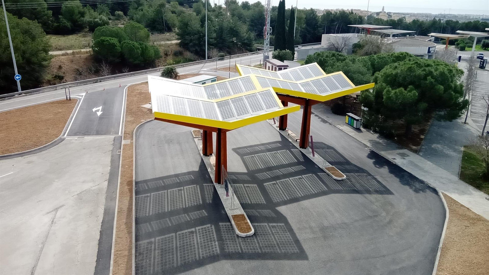 Los cargadores de más de 150 kW brillan por su ausencia en España, - Fastned /></p><p>Y es que si bien el <a href=