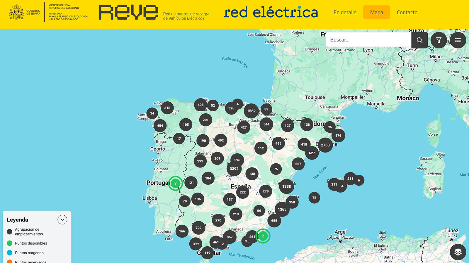 Mapa de puntos de carga del Ministerio. /></p><p><strong>Planifica tu viaje antes de salir:</strong> Trazar la ruta con antelación es la mejor forma de optimizar el tiempo y evitar imprevistos. Aplicaciones como Octopus Electroverse, <a href=