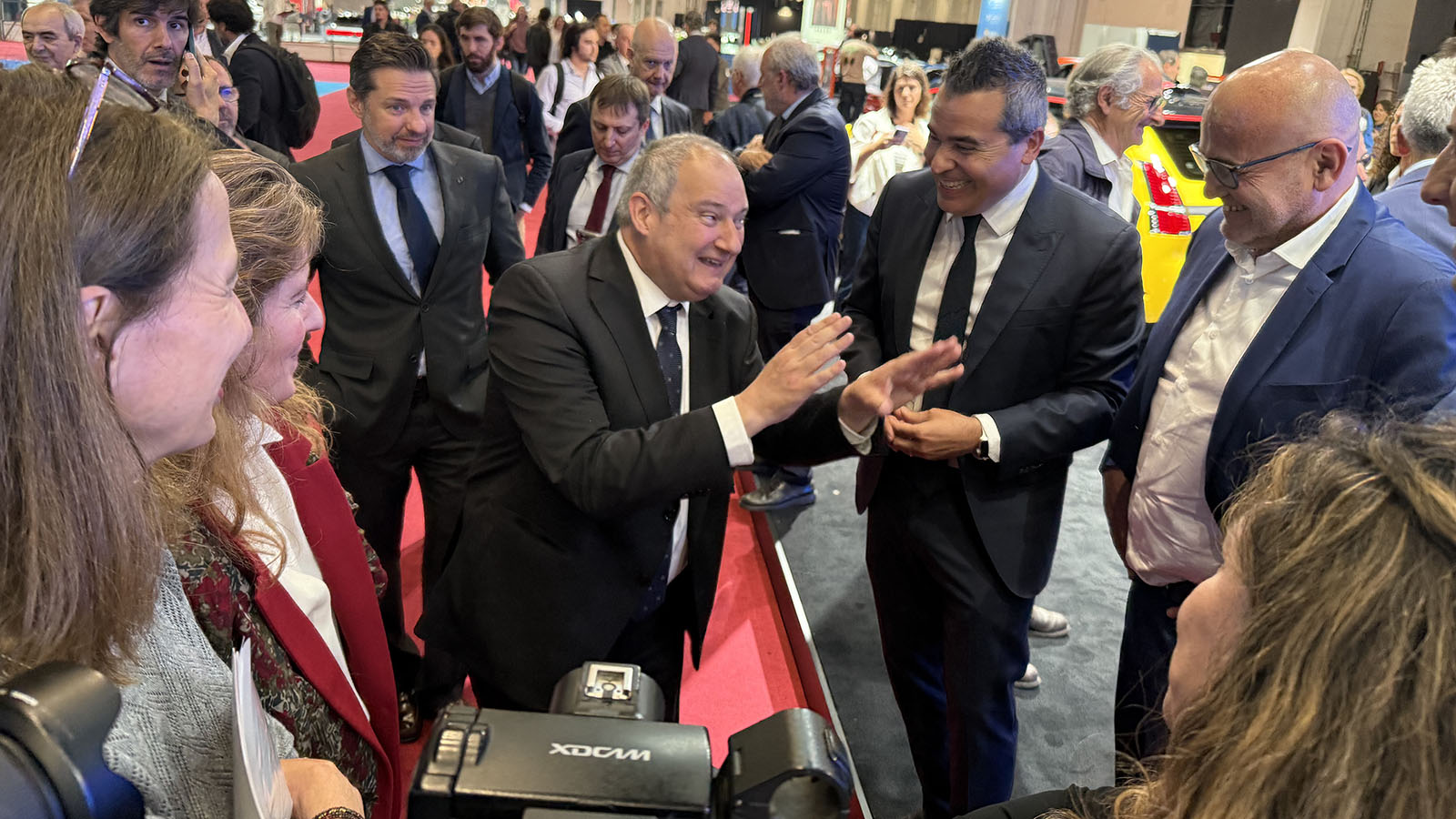 Jordi Hereu, durante su visita al Automobile de Barcelona-
