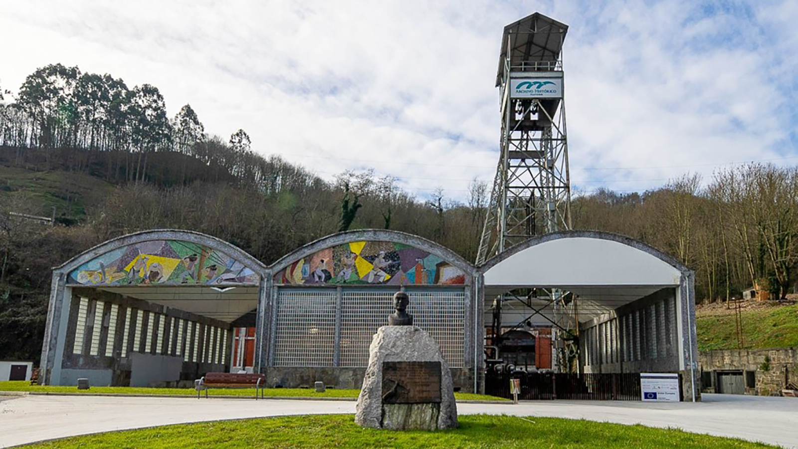 Hunosa abre la licitación de la fase III de la red de calor del Pozo Fondón en Langreo. - Hunosa