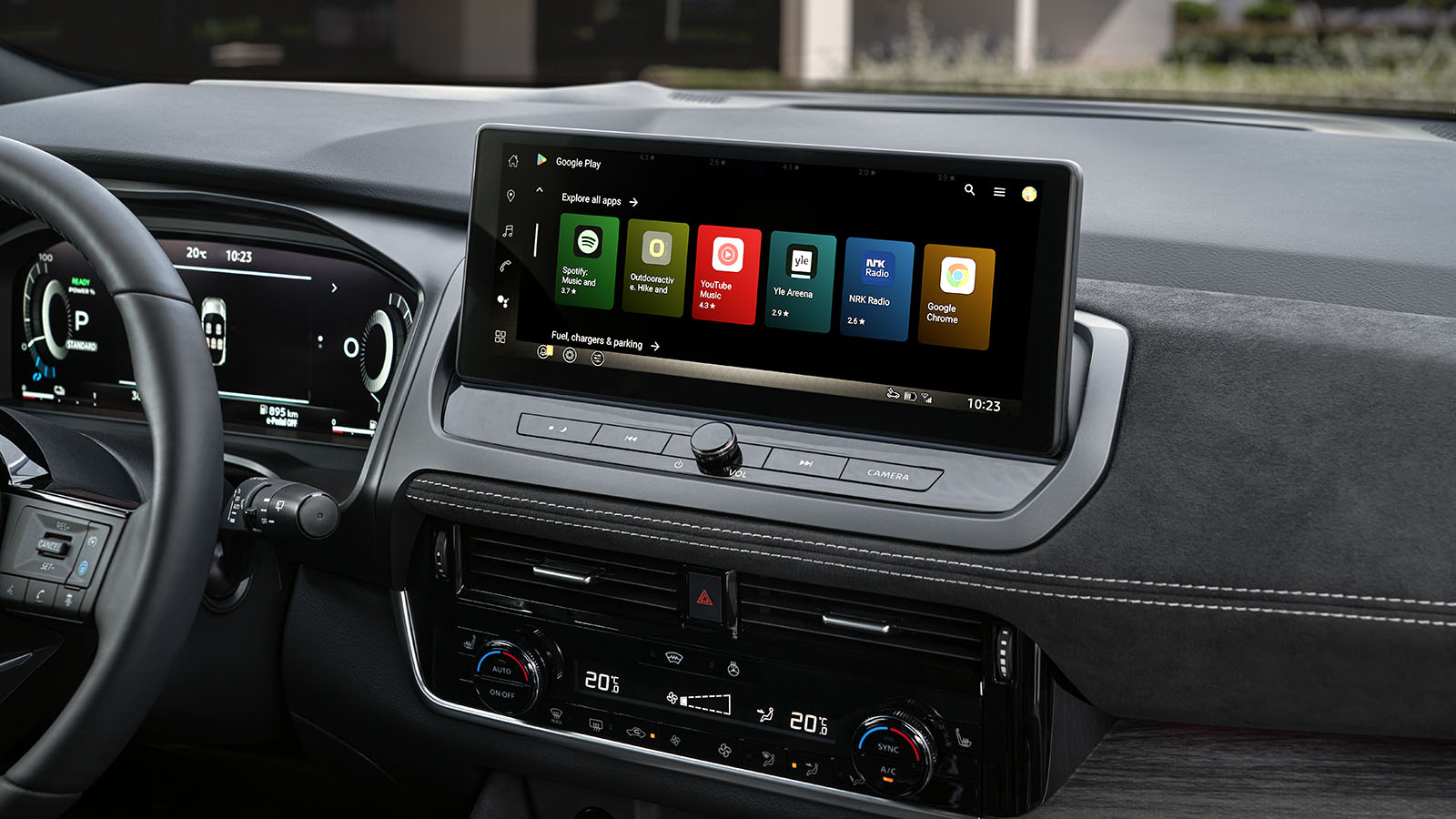 El sistema multimedia del Qashqai recibe nuevas funciones que mejoran la conectividad.  - Nissan /></p><p>Dado que el Qashqai será el primer modelo de Nissan en estrenar esta nueva tecnología e-POWER, el todocamino se beneficiará igualmente de <strong>funciones mejoradas de conectividad</strong> como el sistema de infoentretenimiento integrado de Google, con acceso a Google Maps, Assistant y Play Store. Estas nuevas funciones incluyen comandos de voz a través del Asistente de Google, acceso a aplicaciones adicionales a través de Google Play, pronósticos del tiempo en destinos planificados y Nissan Trip Stories, lo que permite a los clientes grabar y compartir fácilmente sus viajes favoritos a través de la aplicación NissanConnect Services. De ahí se espera, lógicamente, que <strong>el siguiente en dar el paso sea el X-Trail.</strong></p></div></body></html>