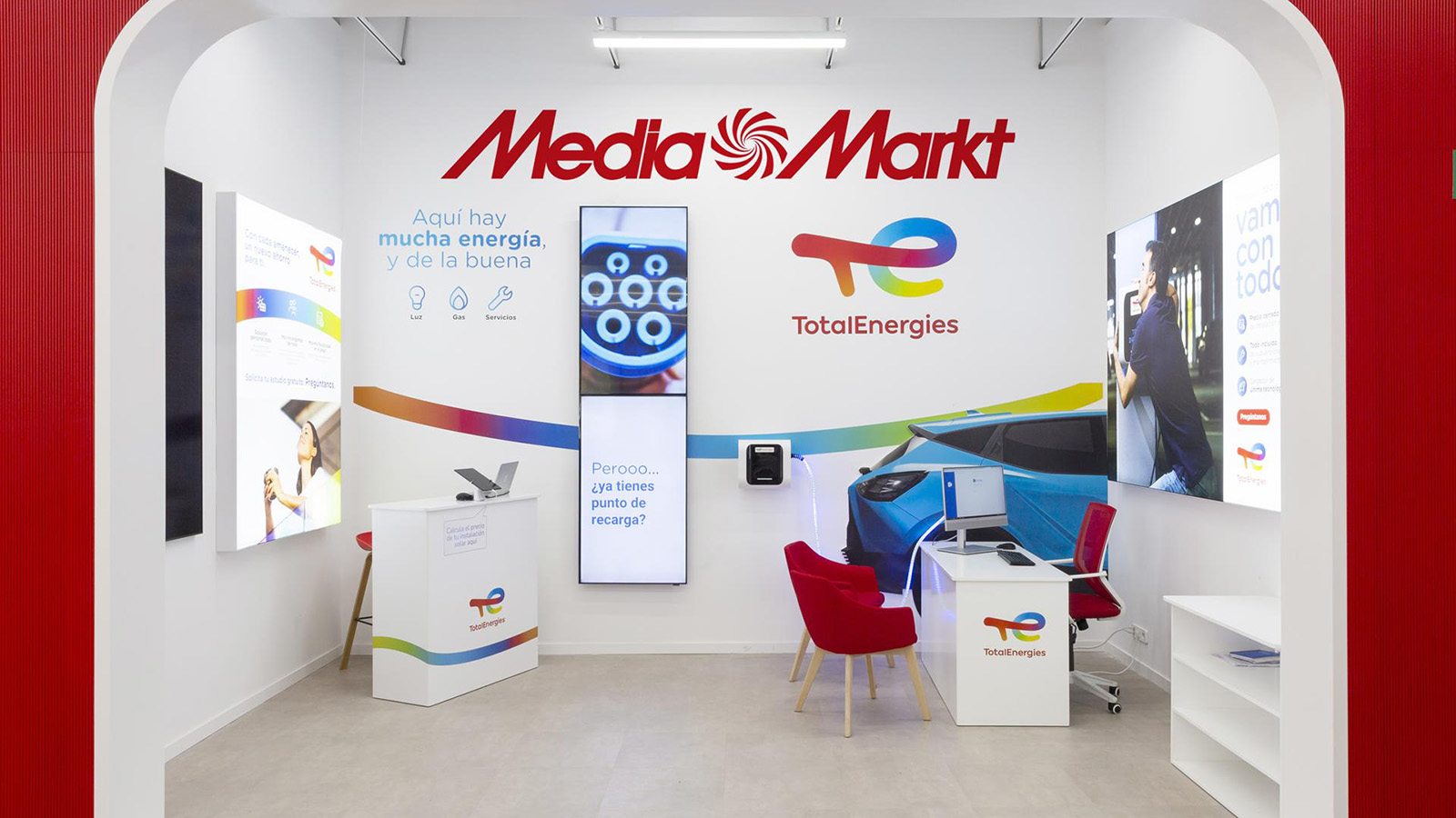 TotalEnergies y Mediamarkt renuevan su alianza estratégica hasta 2029 tras seis años de alianza. - TotalEnergies y Mediamarkt