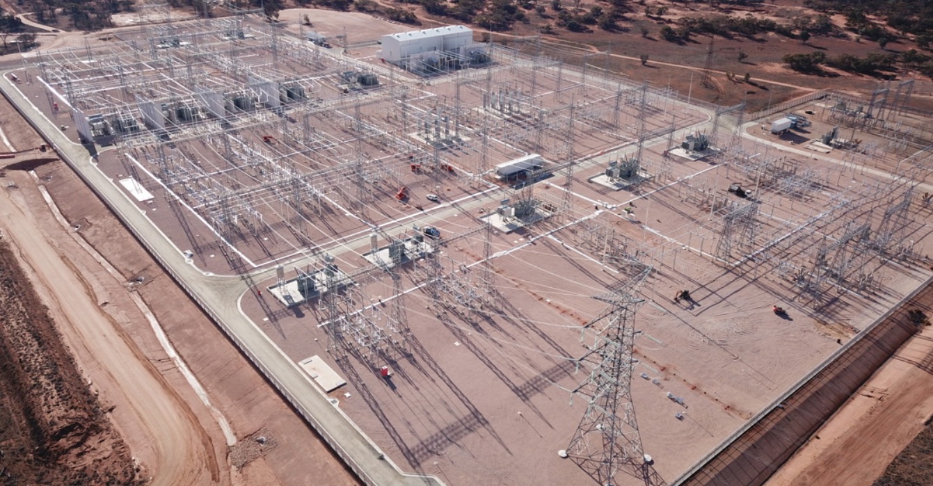 Subestación eléctrrica de Buronga. - Transgrid /></p><p>“EnergyConnect es fundamental para mejorar la confiabilidad y seguridad del Mercado Nacional de Electricidad a medida que se retiran las centrales eléctricas a carbón, ya que las interconexiones aumentarán el intercambio de energía entre NSW, Australia del Sur y Victoria”, dijo Gordon Taylor, gerente general ejecutivo de grandes proyectos en Transgrid.</p>
<blockquote><p>Relacionado:</p><p><a href=