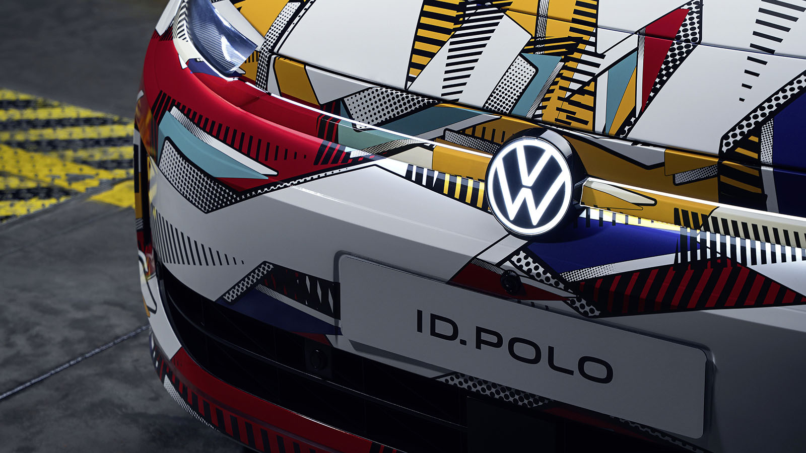  /></p><p>Volkswagen parece haber escuchado a sus clientes: la nueva generación de modelos ID combinará tecnología avanzada con materiales más cuidados y el <strong>regreso de controles físicos</strong>, como los botones clásicos, en tableros y volantes, mejorando la experiencia frente a la digitalización total. Todo ello con el objetivo de hacer el coche eléctrico más accesible, confortable y, sobre todo, reconocible y cercano.</p>
<blockquote><p>Relacionado:</p><p><a href=