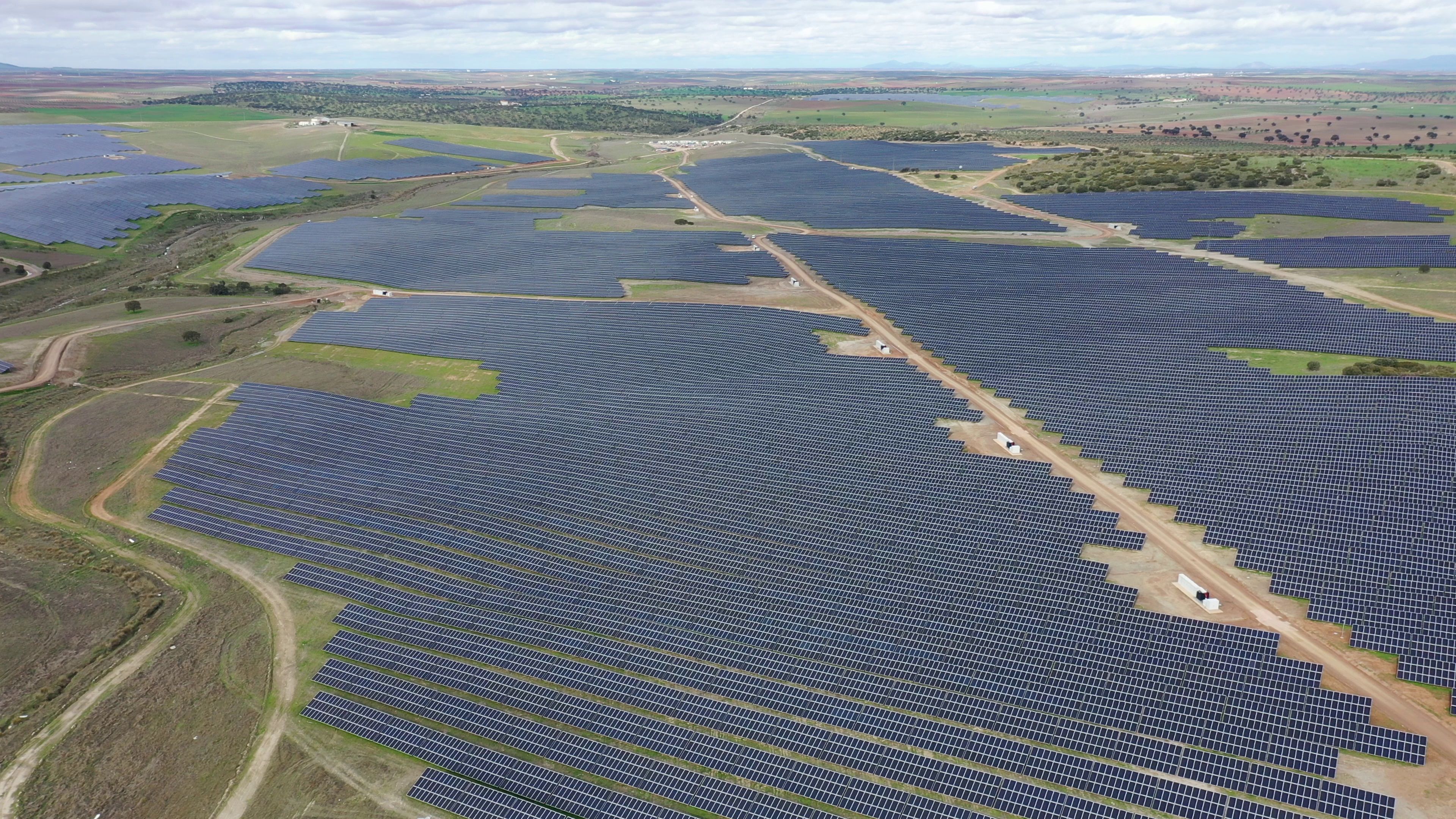 Planta fotovoltaica de Núñez de Balboa, la más grande de España. - FOTO: Eiffage