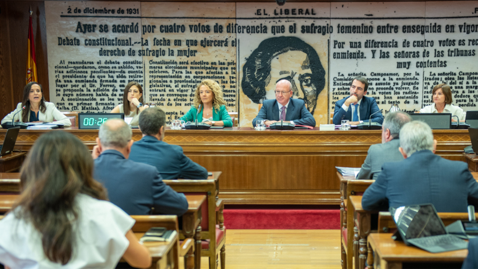 La presidenta de Redeia, Beatriz Corredor Sierra, comparece ante la Comisión de Investigación sobre el apagón, en el Senado. - Senado de España