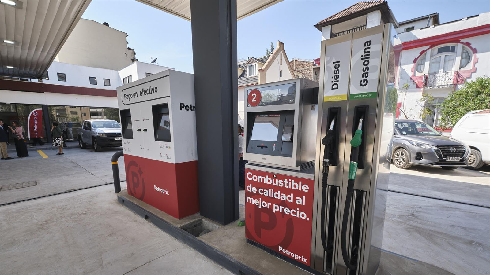 Petroprix aterriza en Chile con la apertura de una estación de servicio en la región de Puente Alto. - Petroprix