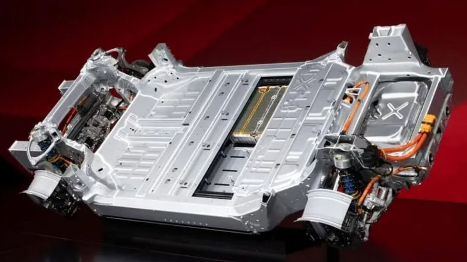 Ferrari anuncia los primeros detalles de Elettrica, su primer modelo eléctrico que llegará en 2026. - Ferrari
