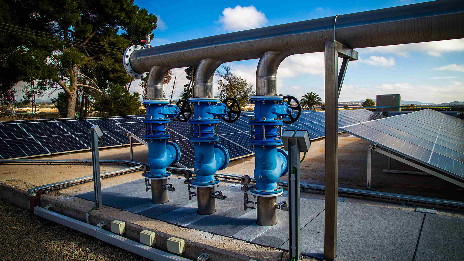Lantania conquista Italia con tres proyectos solares de 80 MW. - Lantania