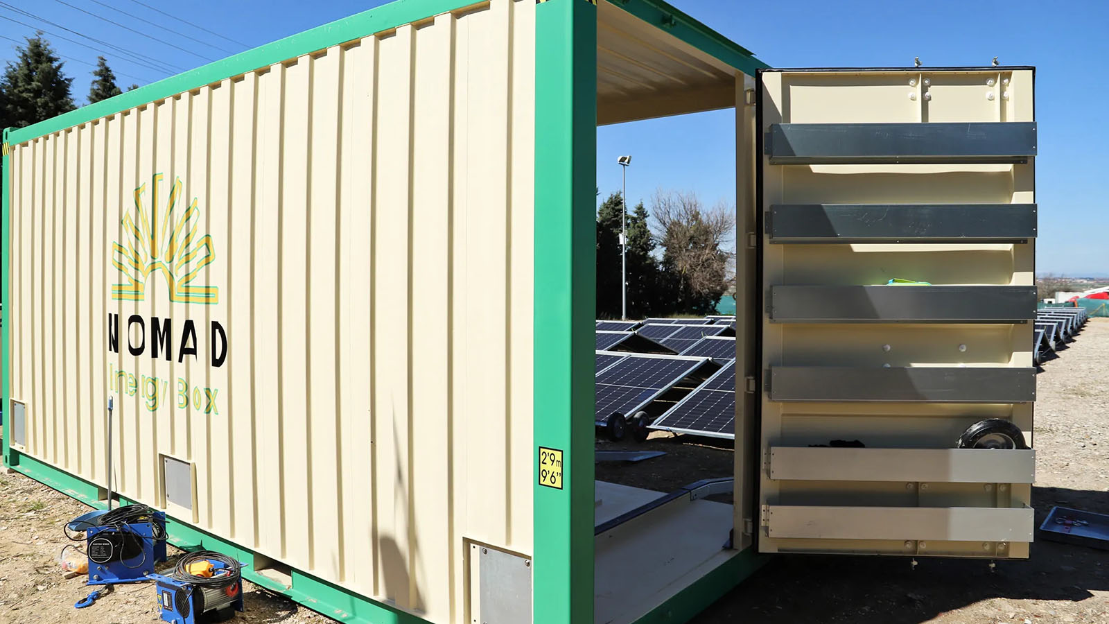 Nomad Solar Energy exporta sus sistemas portátiles de energía fotovoltaica a 15 países. - Nomad Solar Energy