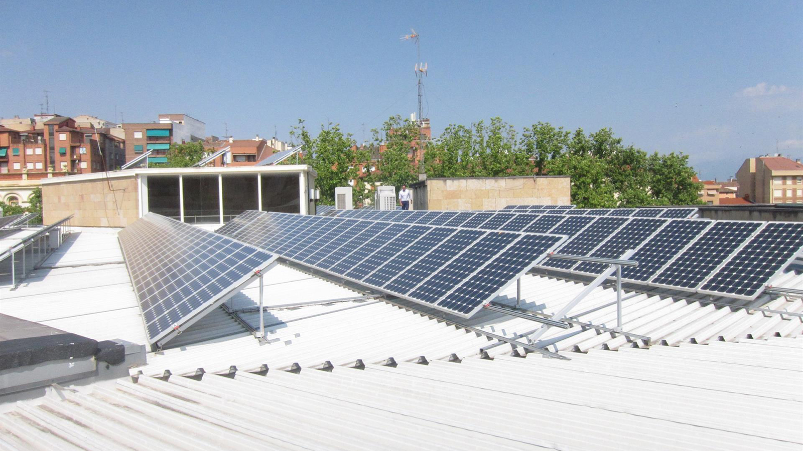 Instalaciones fotovoltaicas de autoconsumo. - Europa Press