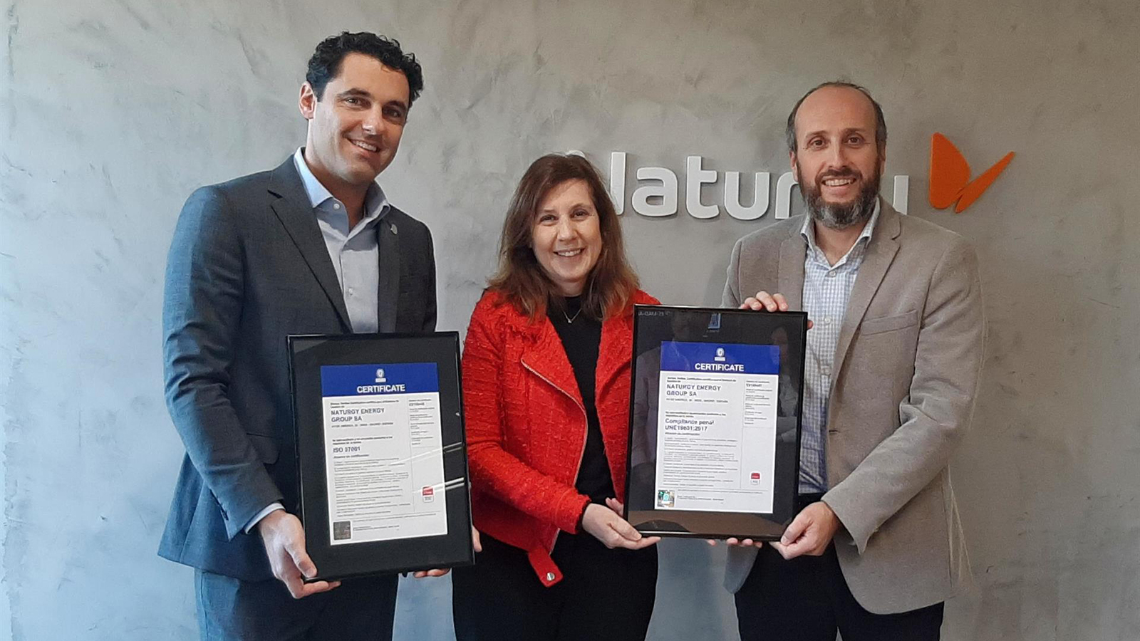 Rafael Andrioli, Sales & Marketing Iberia Director de Bureau Veritas; Isabel González, Compliance Officer de Naturgy; y David Gómez, Responsable de Desarrollo de Negocio Zona Centro de Bureau Veritas. - Naturgy