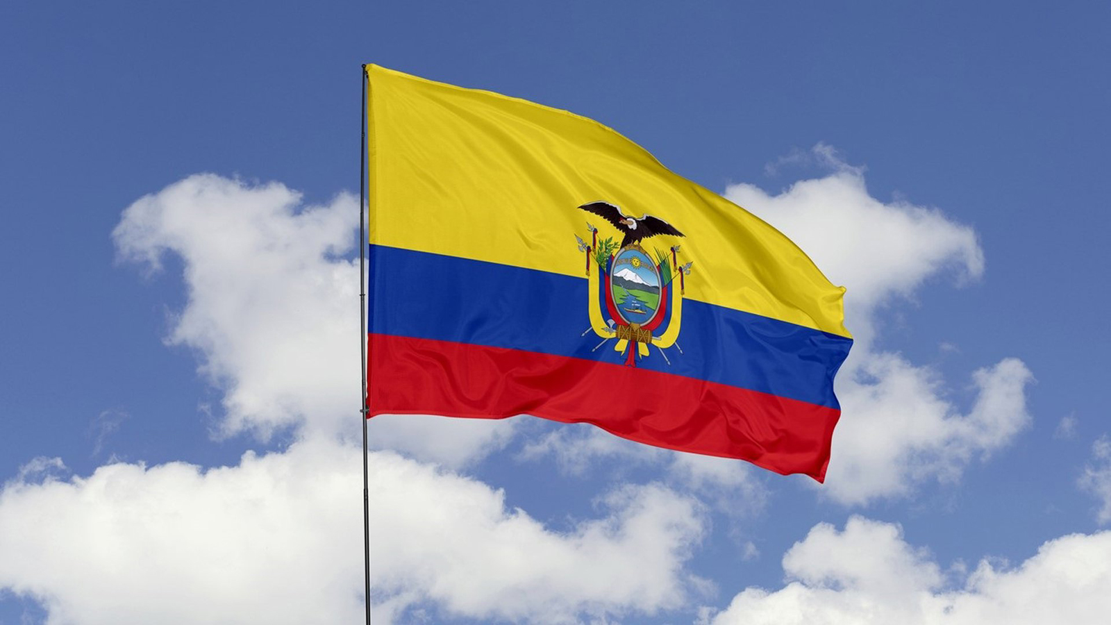 Bandera de Ecuador. - CAF