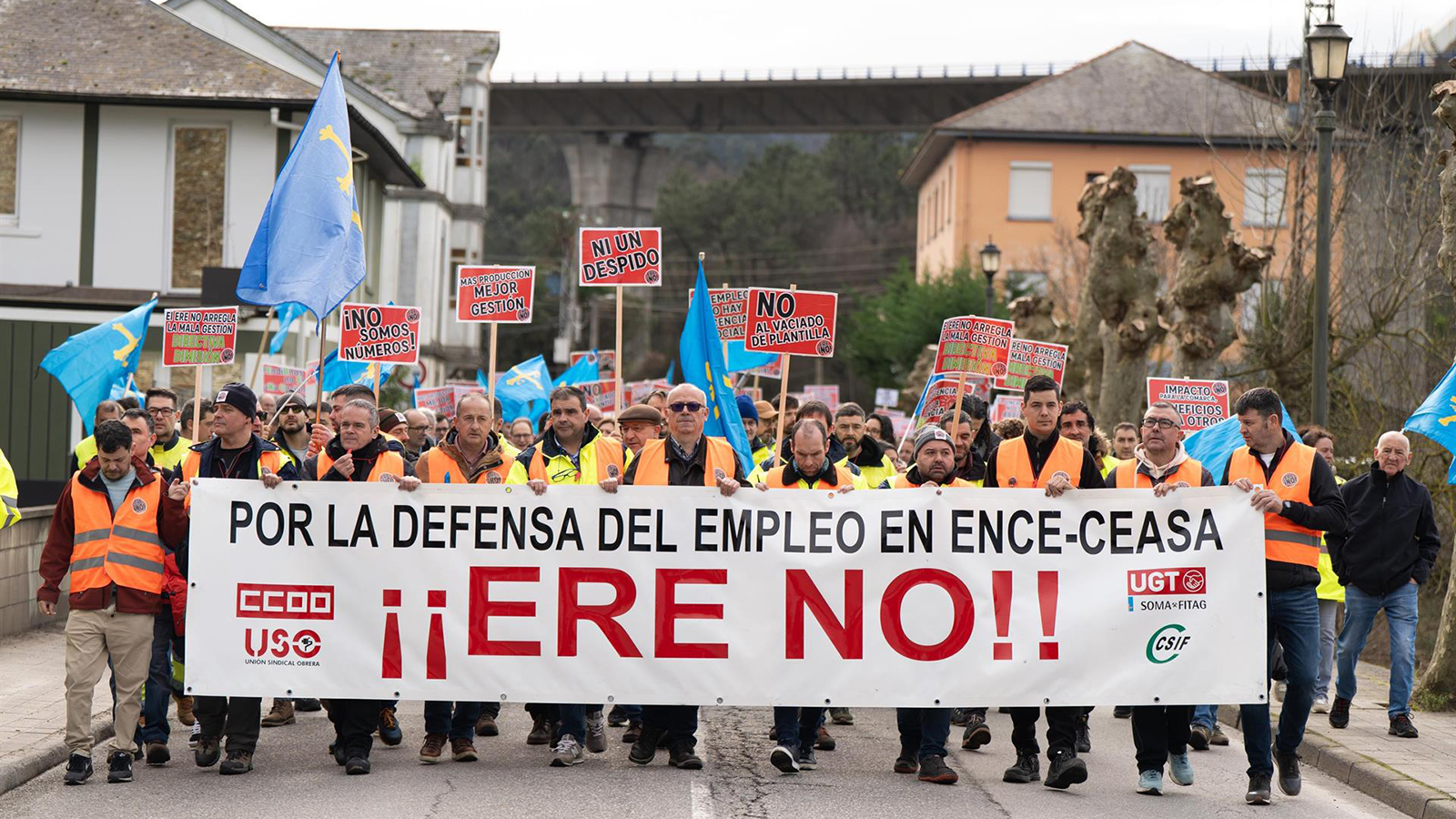 Movilización contra el ERE en ENCE, Navia. - Juan Vega - Europa Press