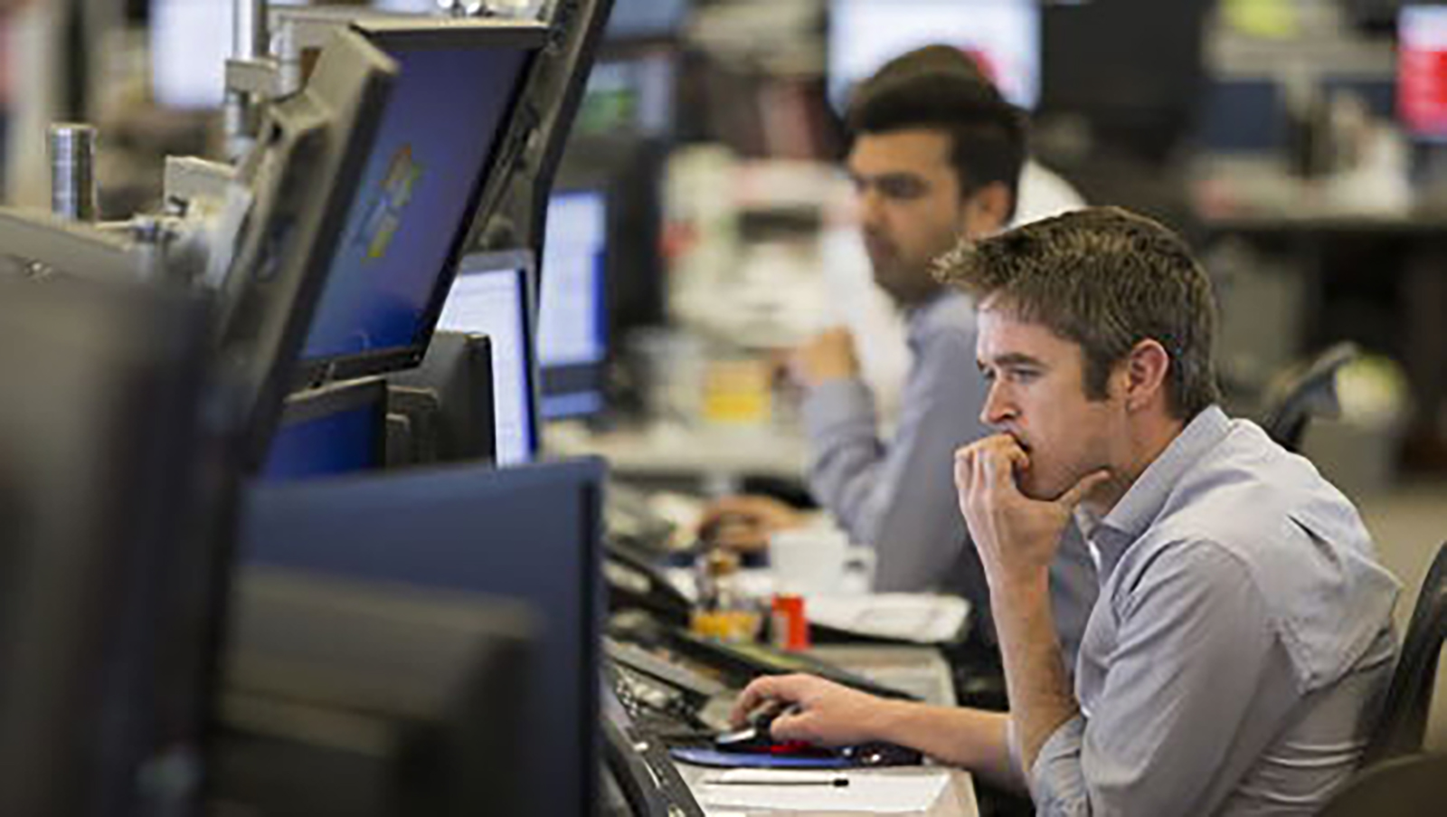 Endesa incorpora drones en Andalucía para inspeccionar 840 kilómetros de alta tensión. - Endesa