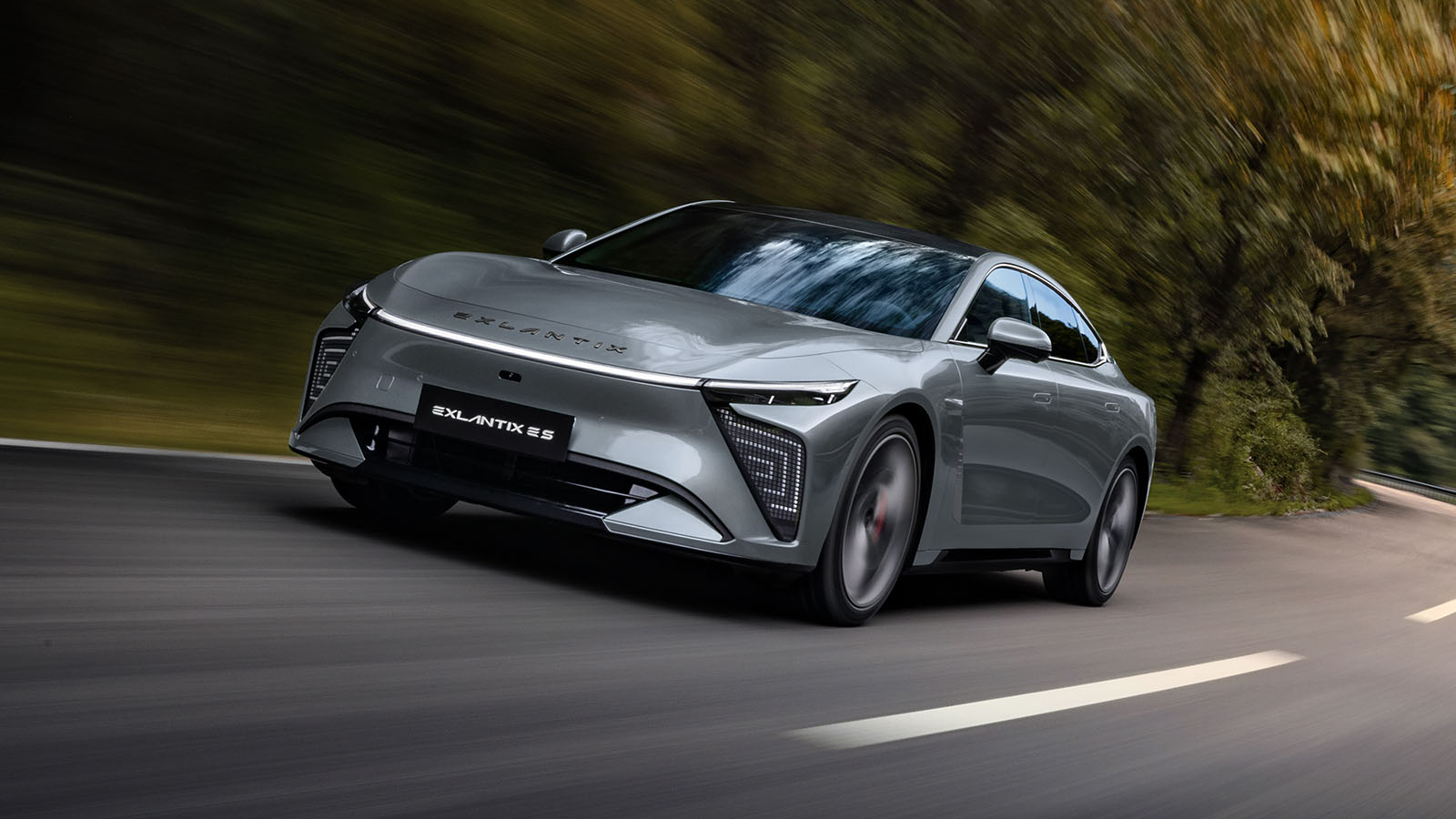La marca desembarcará con una berlina y un SUV de grandes dimensiones. - Exlantix