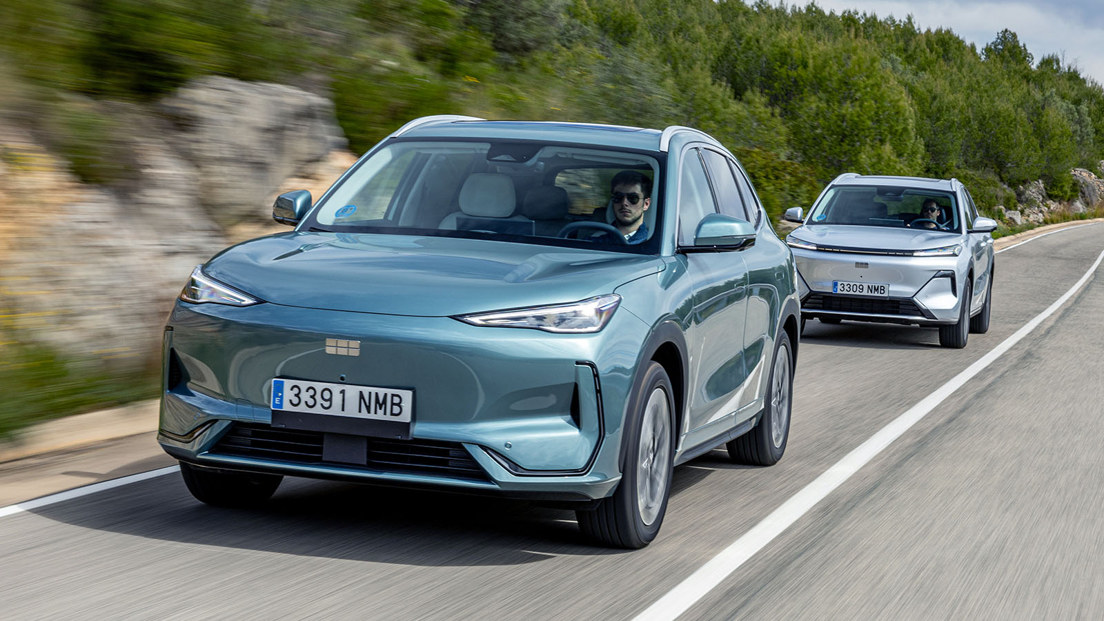 En breve se unirá otro modelo más de corte más asequible. - Geely