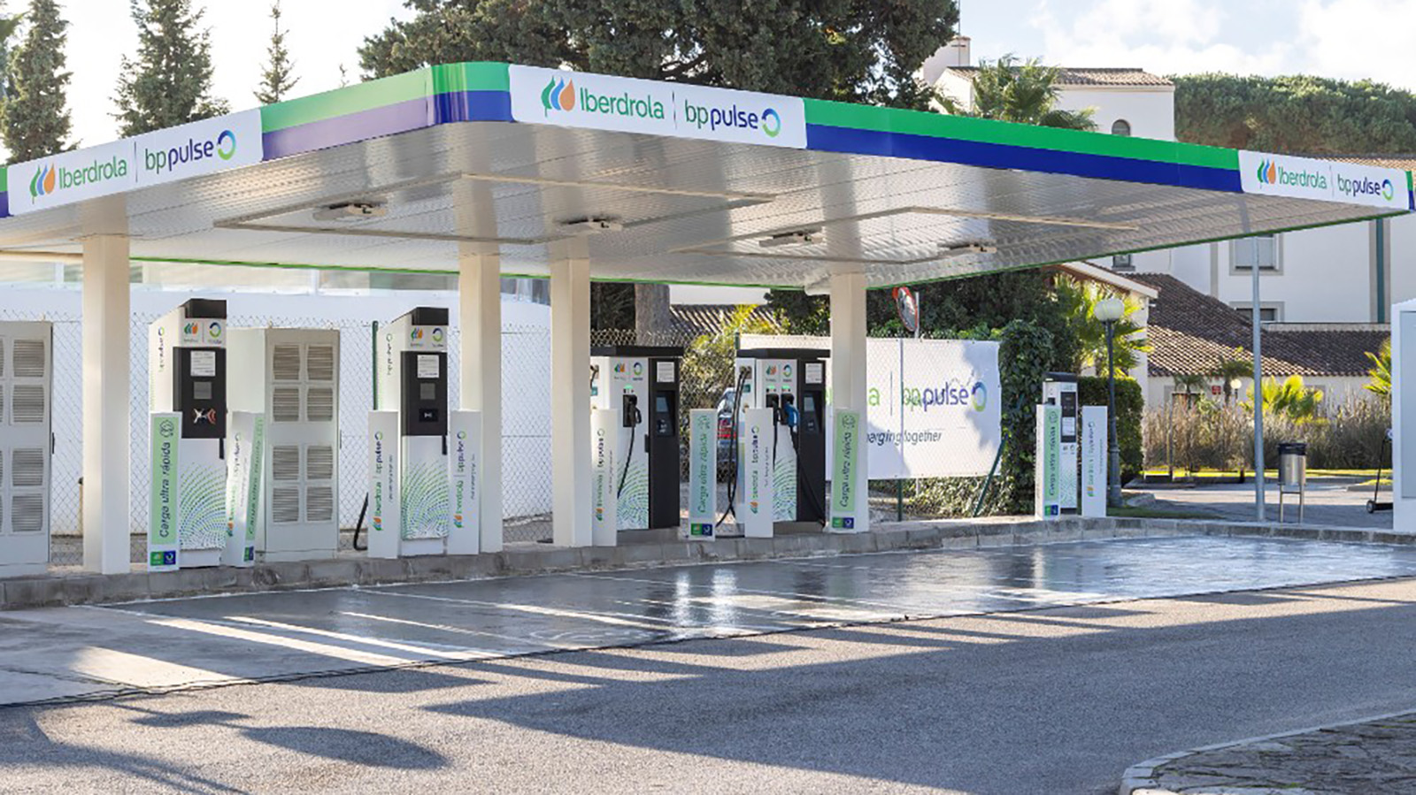 Iberdrola | bp pulse supera los 2.500 puntos de recarga en Iberia tras un despliegue récord en 2026. - Iberdrola | bp /></p><p>Uno de los datos más relevantes publicados recientemente por <a href=